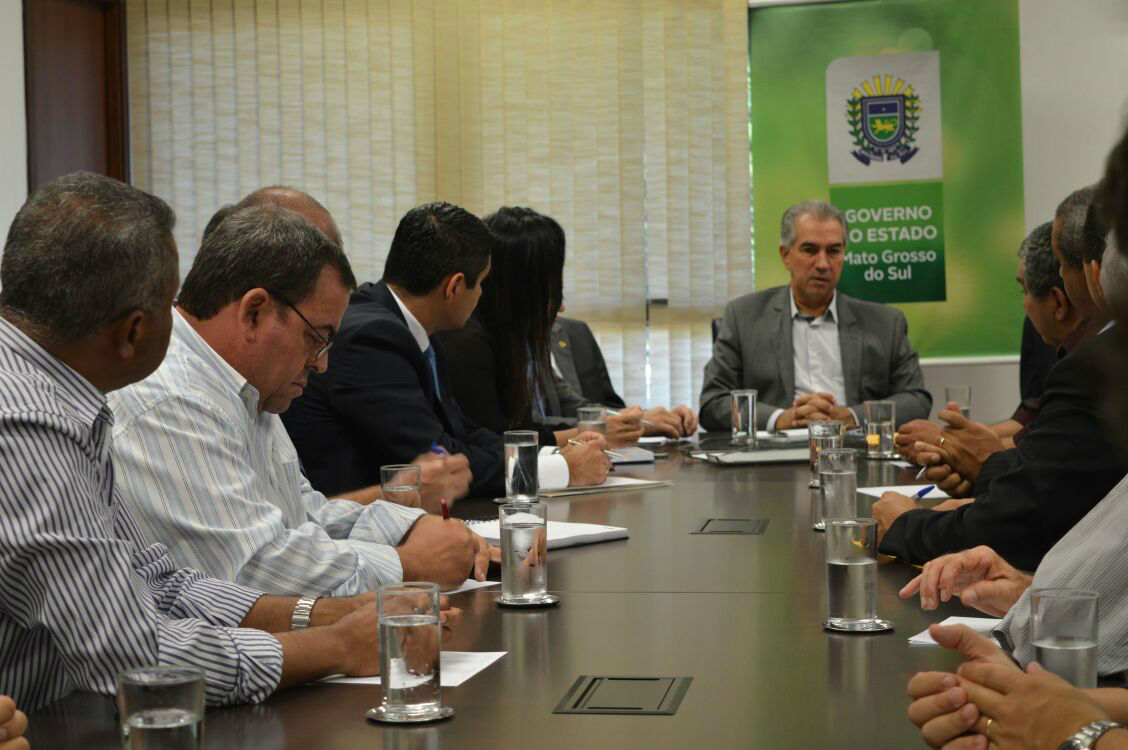 Amambai assina termo de cooperação na área da saúde