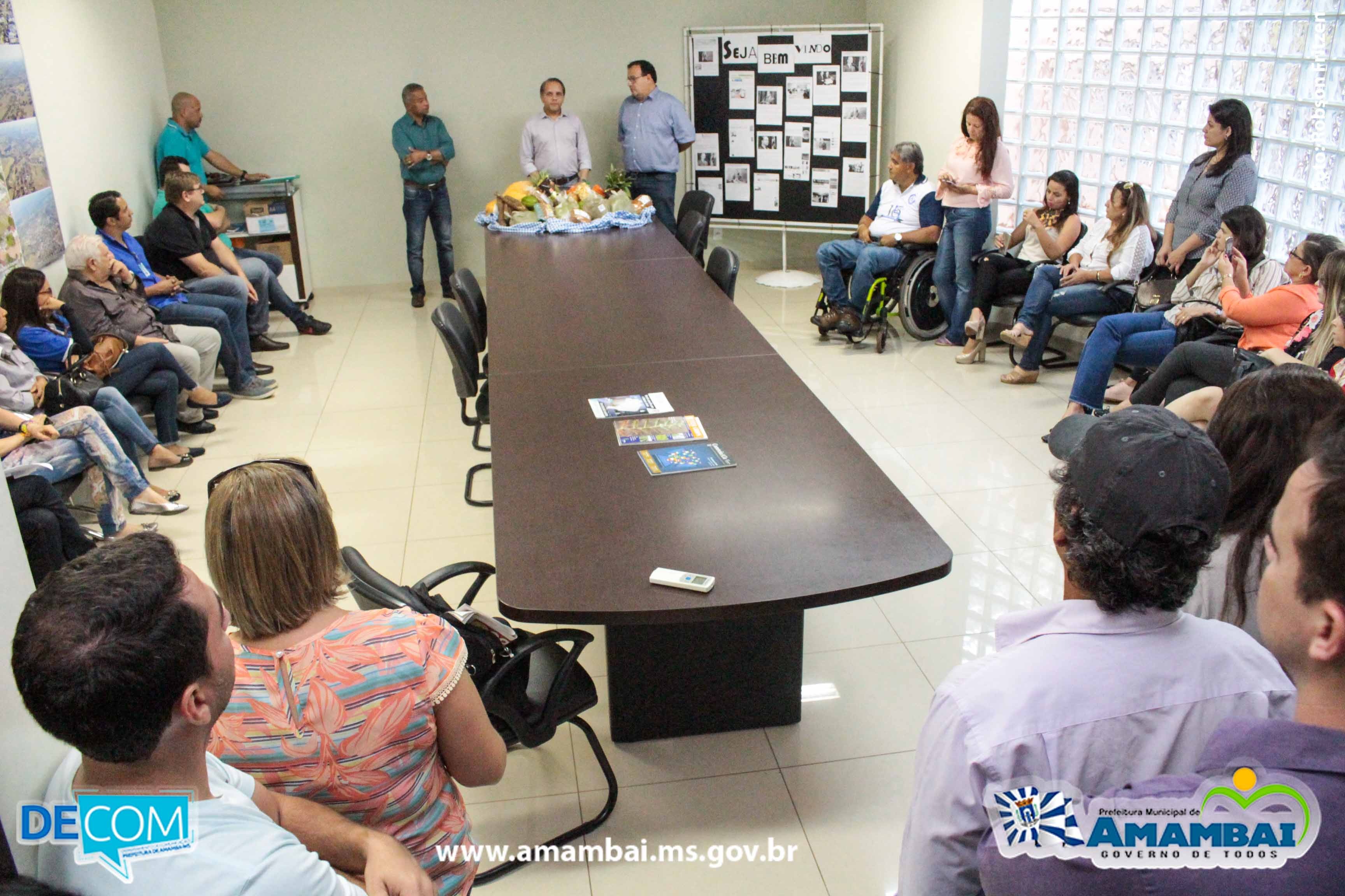 Coronel David entrega emendas para Hospital Regional e entidades