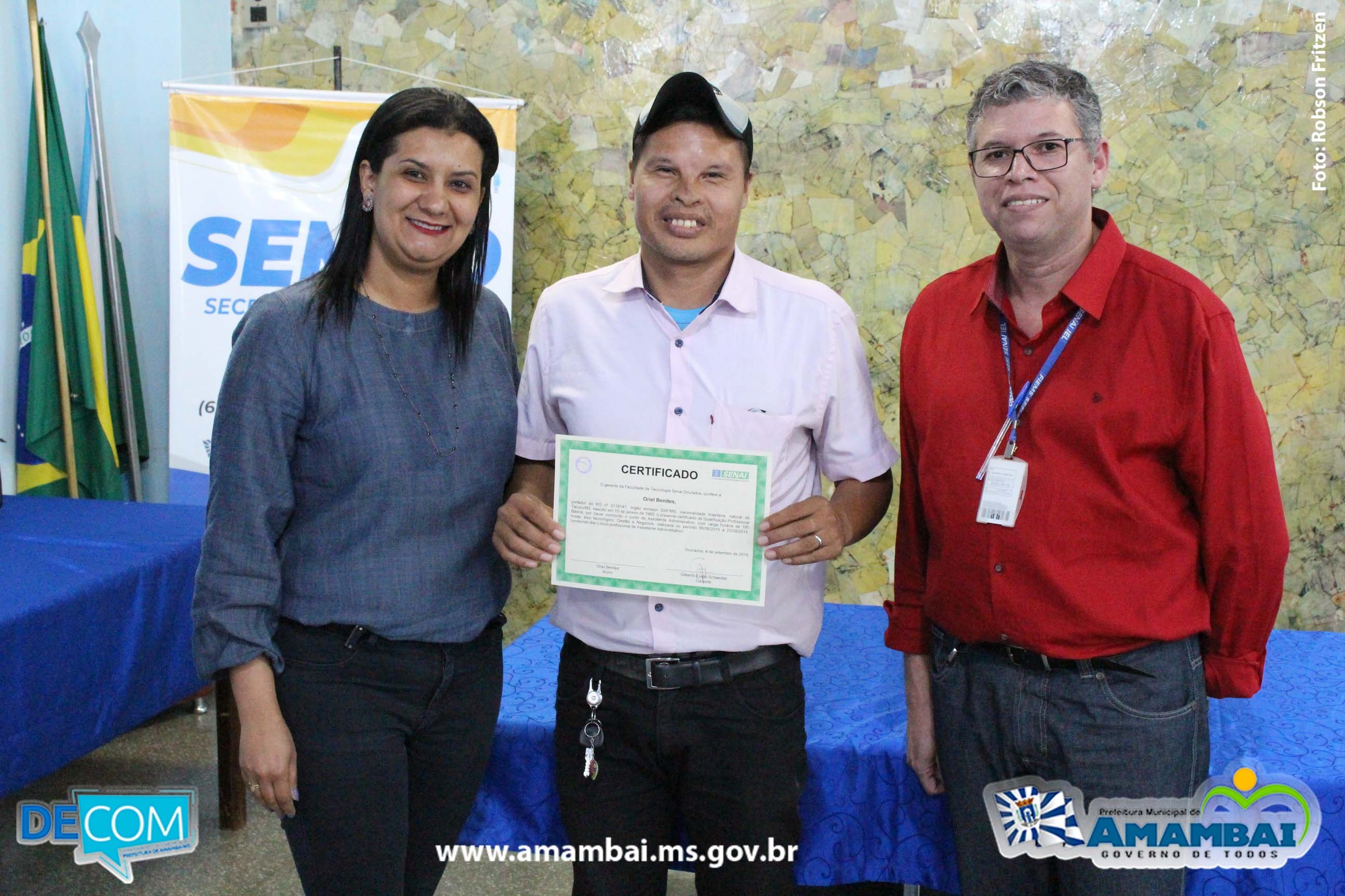 SEMED, SEDES E SENAI encerraram curso de Assistente Administrativo com entrega de certificados