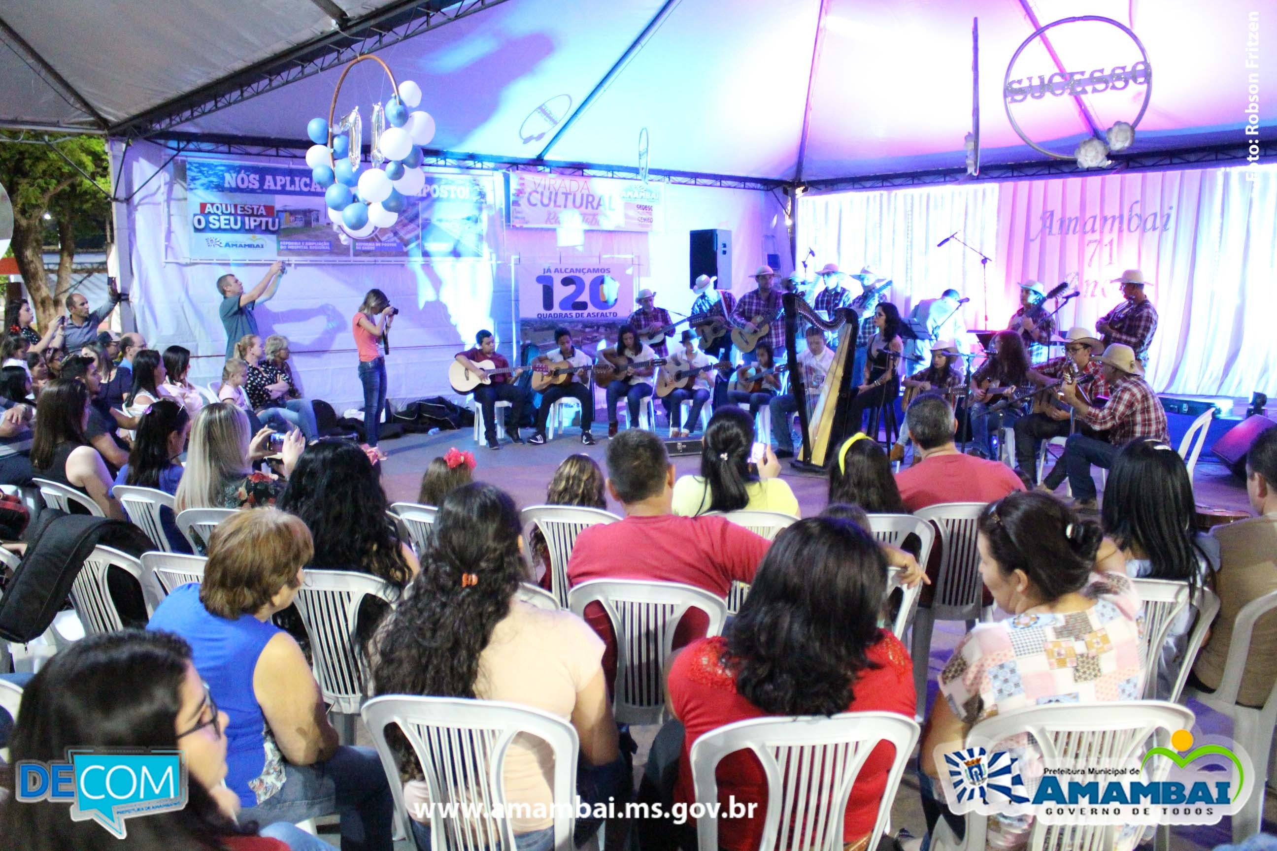 Artistas de Amambai homenagearam Raul Tobias na Virada Cultural