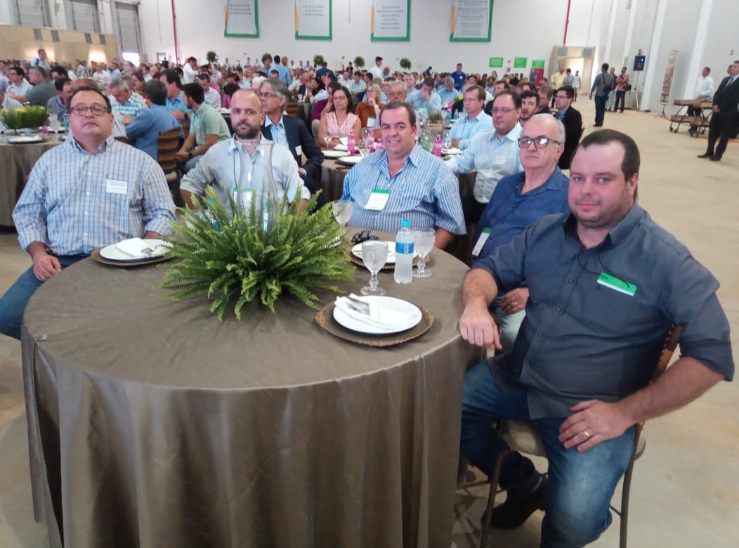 Dr. Bandeira prestigia inauguração do complexo industrial da Coamo em Dourados