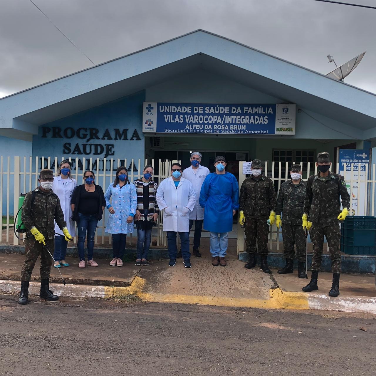 Prefeitura e Exército realizam higienização das unidades de saúde de Amambai