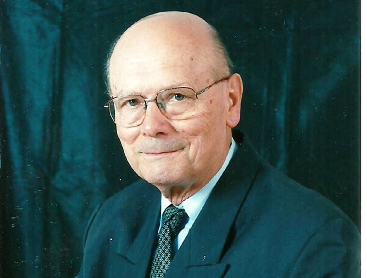 Prefeito Edinaldo declara luto em Amambai pelo falecimento do Pe. Bonfilho