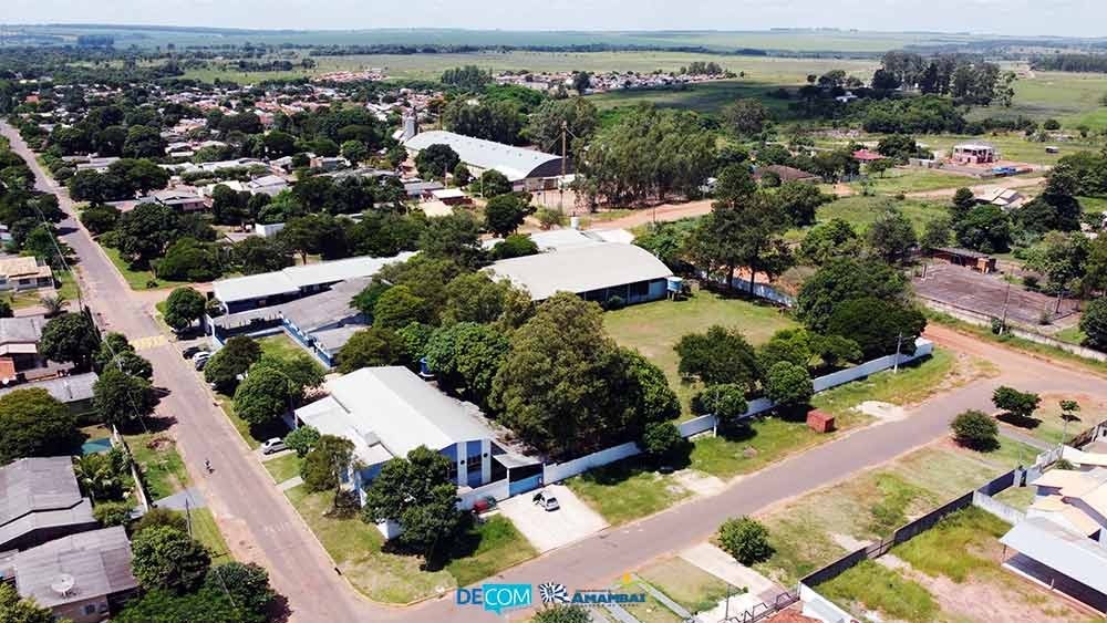 Dr. Bandeira inaugura muro da escola municipal Antônio Pinto da Silva