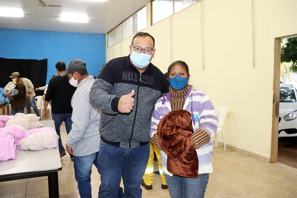 Assistência Social dá continuidade à entrega de cobertores nesta segunda-feira