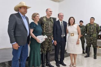 Prefeito de Amambai participa da passagem de Comando do 17º RC MEC
