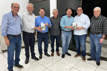 Lançamento do livro O Filho do Saci e outros contos valoriza a literatura amambaiense e integra os 77 anos do município