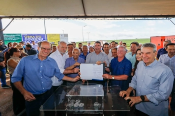 Governador Eduardo Riedel lança início da pavimentação da MS-289 em Amambai