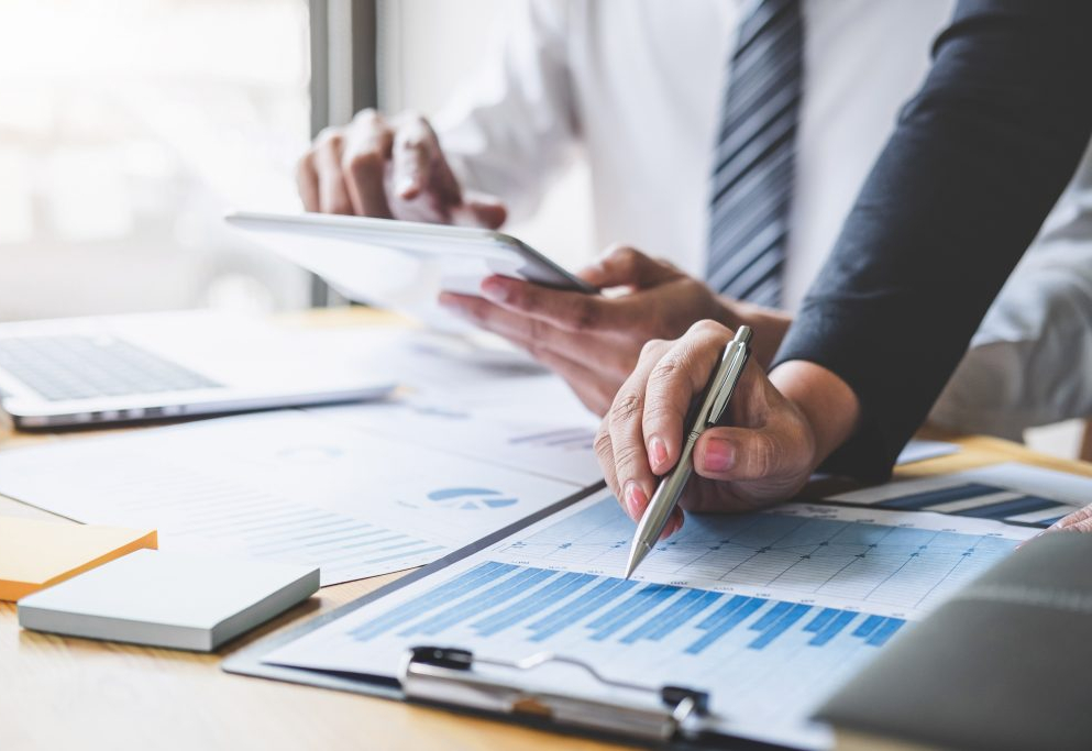 Amambai terá noite de capacitação para empreendedores com dois workshops sobre licitações e pregão eletrônico