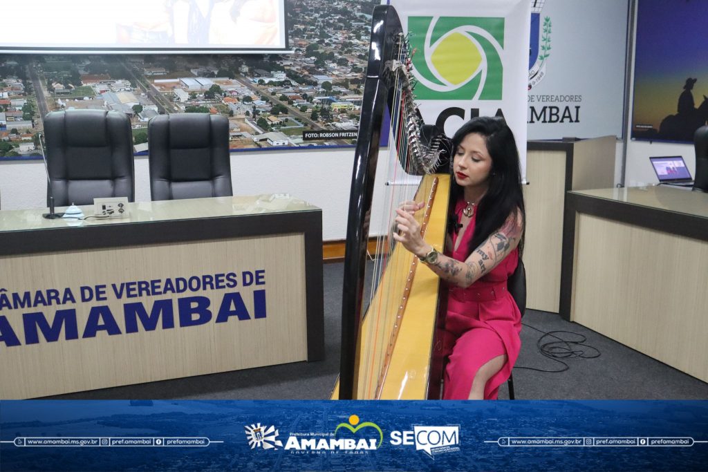 Docentes de Amambai participaram de palestra do SEBRAE sobre inovação na educação