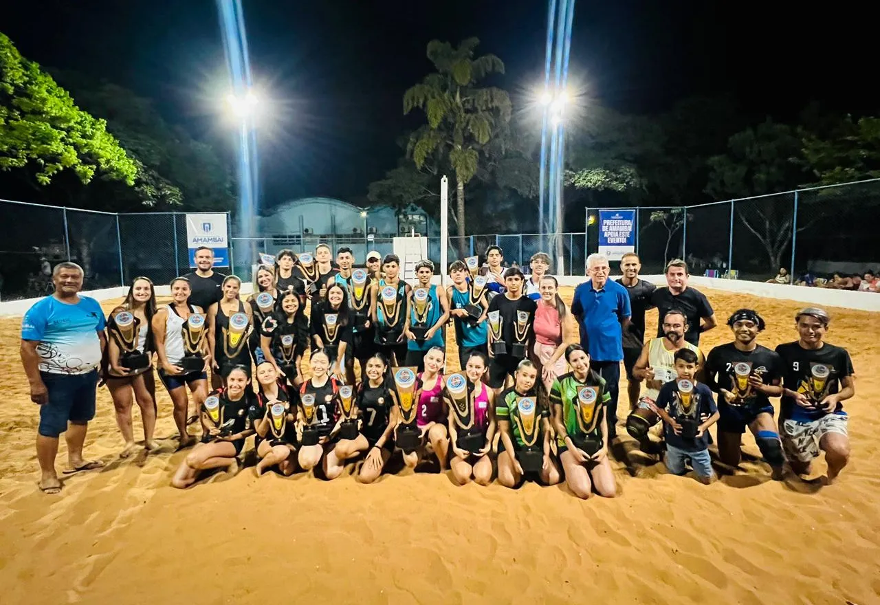 Final do 2º Torneio de Vôlei de Praia consagra campeões na Praça Orlando Viol