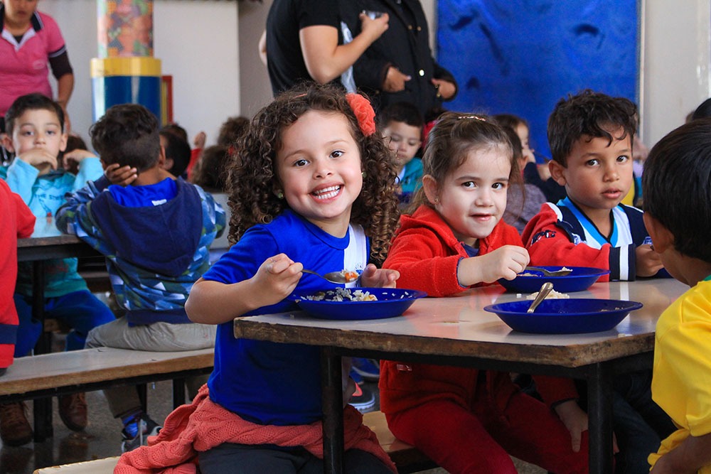 Escolas Municipais de Amambai já estão atendendo a comunidade