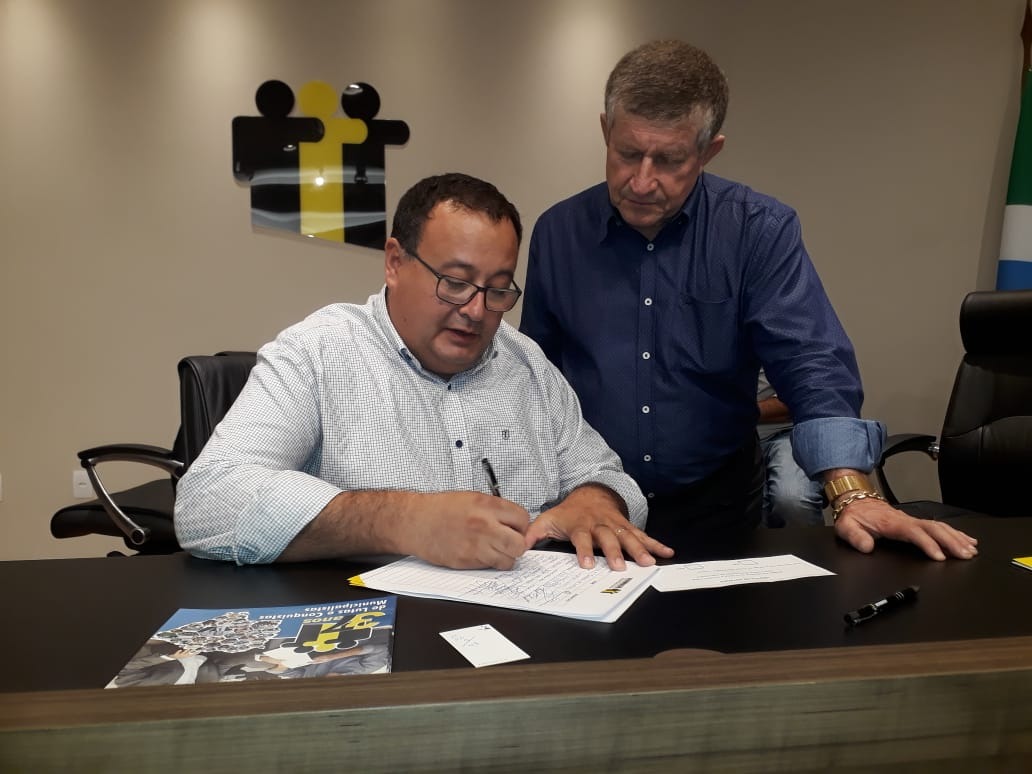 Dr. Bandeira agora é 1º vice-presidente da Assomasul