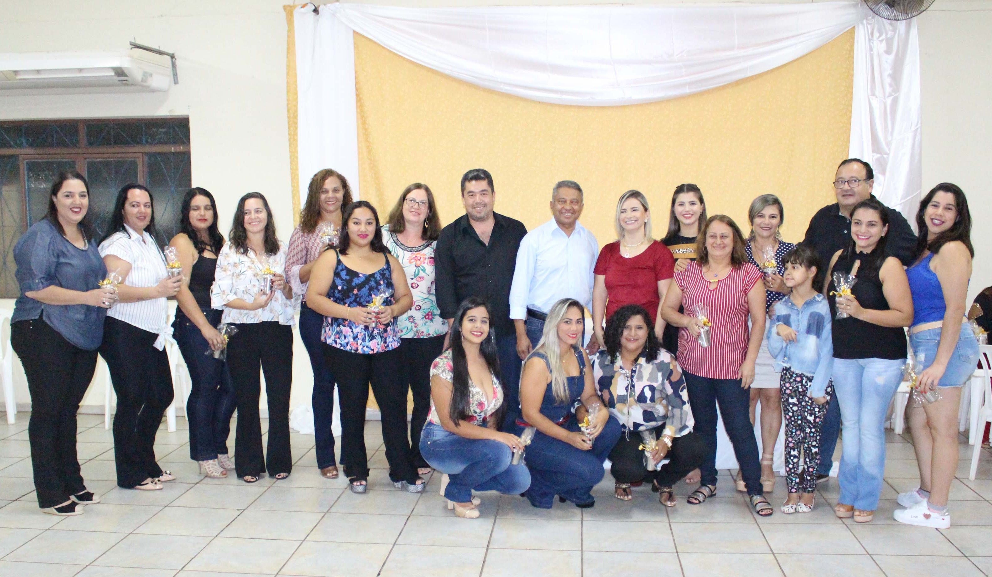 Prefeitura de Amambai promove jantar em homenagem ao Dia da Merendeira