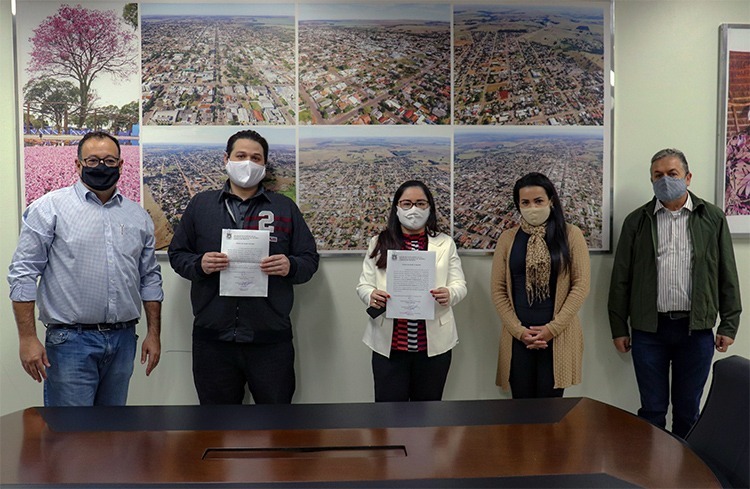 Prefeitura de Amambai empossa novos servidores da saúde no município