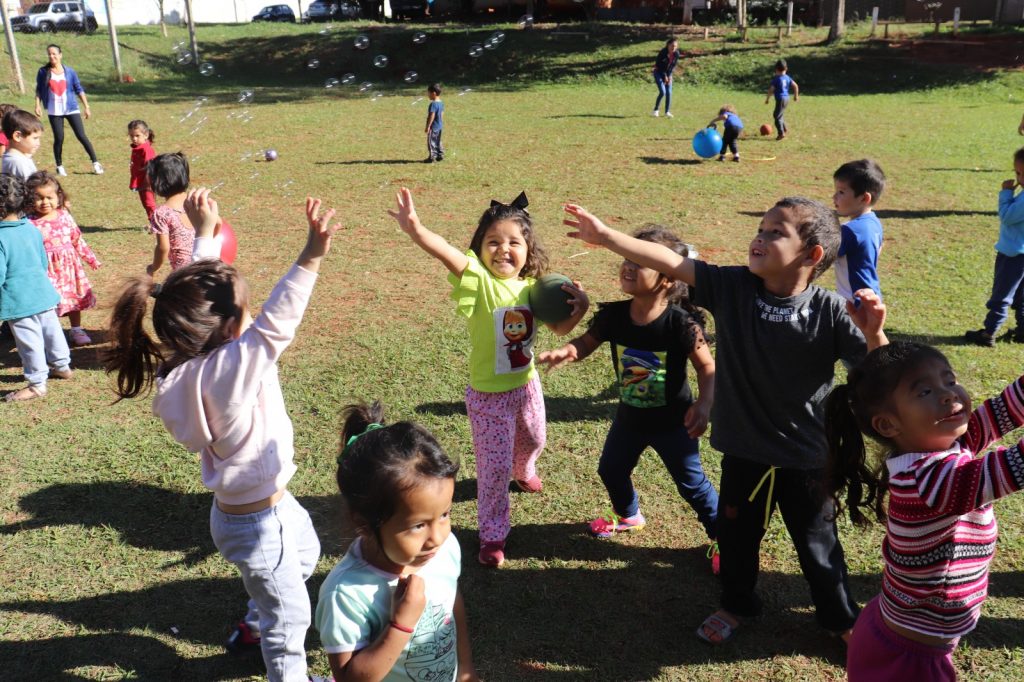 Amambai celebra a Semana Mundial do Brincar com diversas atividades lúdicas