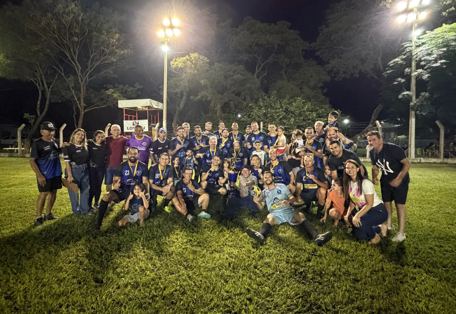 Final do Intervilas reúne grande público e consagra Vila Vilarinho campeã em Amambai