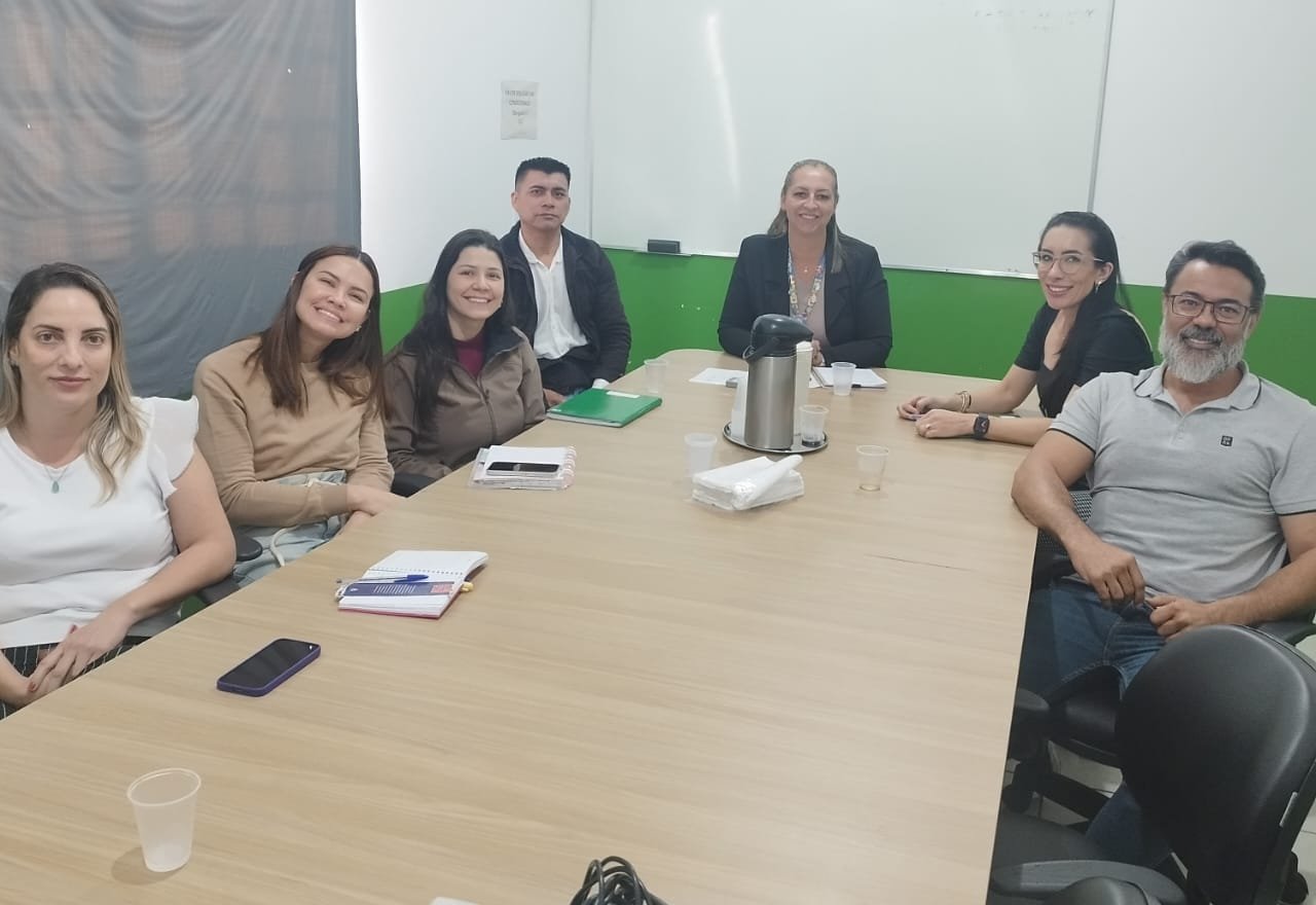 Reunião entre CAPS e SESAI fortalece cuidado em saúde mental da população indígena em Amambai