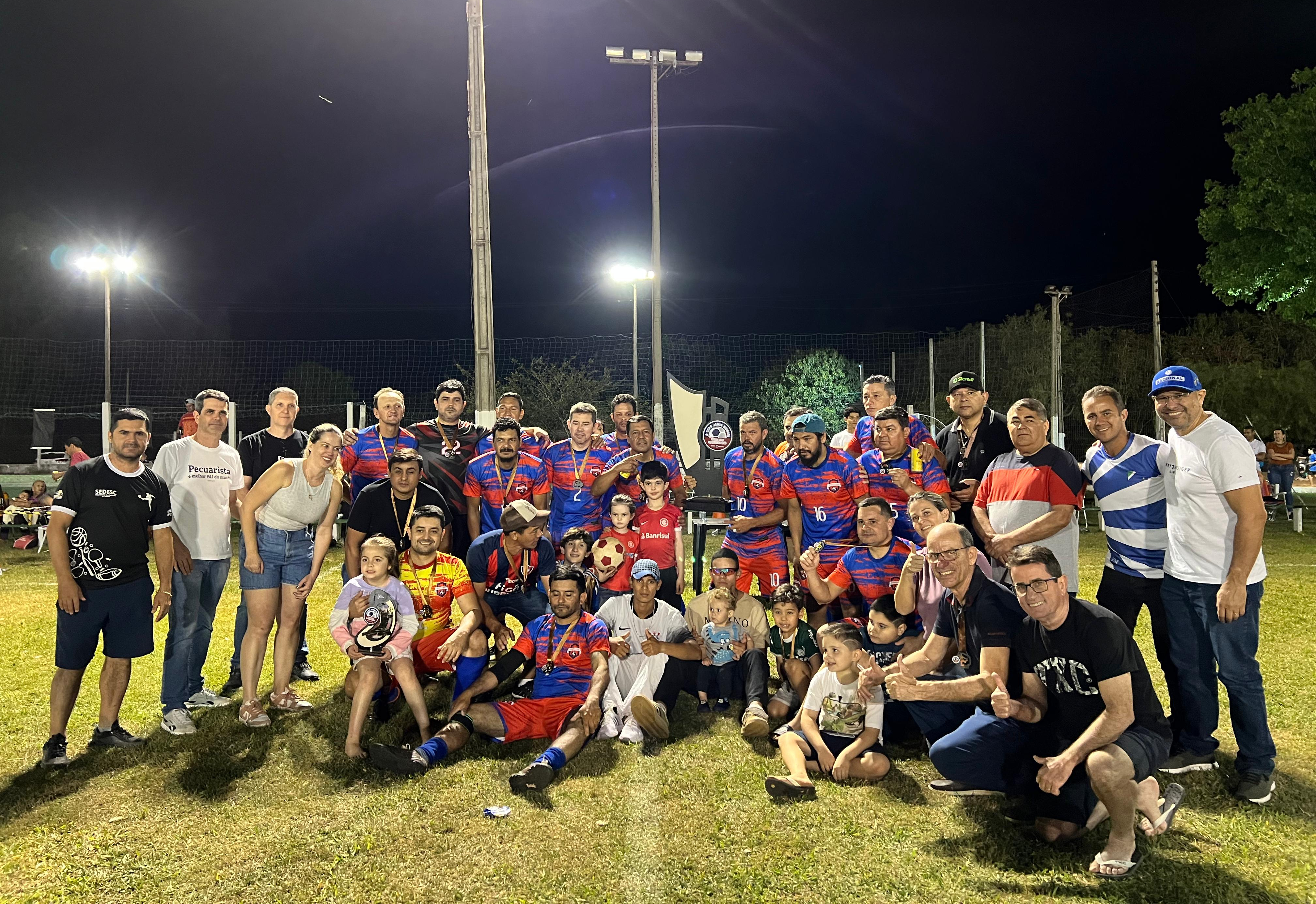 Desportivo Ovando conquista o título da 3ª Copa Jamir Signori de Futebol Suíço Master