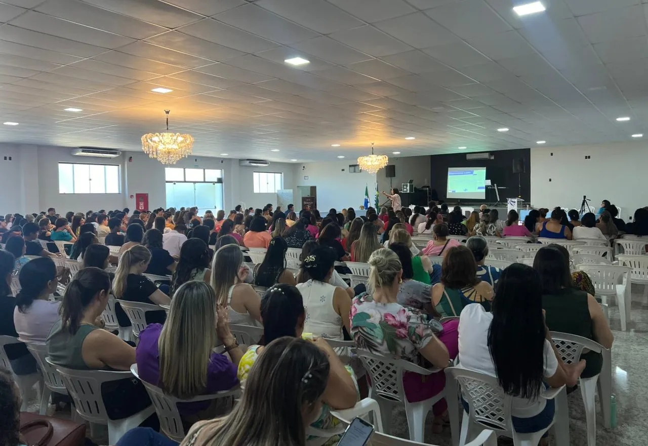 Amambai: Abertura do Ano Letivo reúne educadores e reforça compromisso com a qualidade do ensino