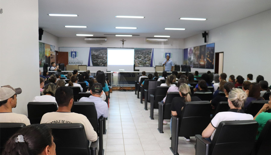 Saúde de Amambai realiza oficina para capacitação dos agentes na identificação de casos suspeitos de Dengue e Chikungunya