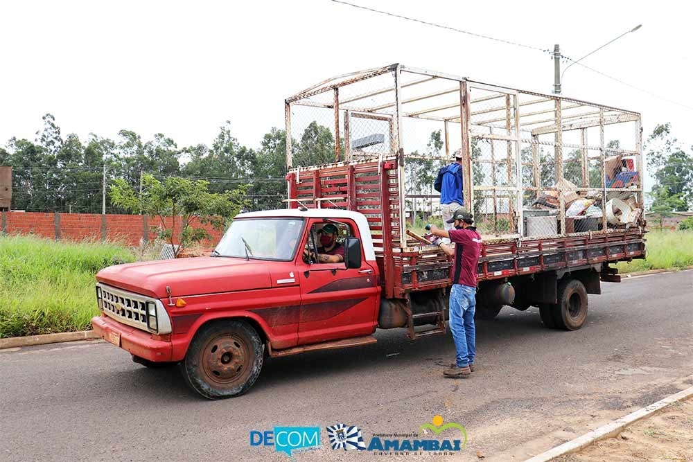 SEMAI e COOPERCICLA estão realizando mutirão de Coleta Seletiva nas vilas Cristina, Planalto, Flor, Guape e no Analy