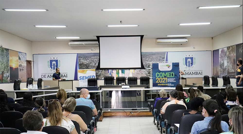 Com a participação de educadores e de diversos segmentos da sociedade, SEMED e FME realizaram Conferência Municipal de Educação