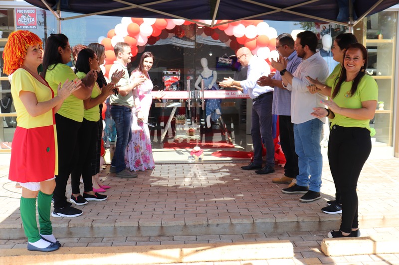 Donna Lú Modas inaugurou departamento infantil nesta quinta-feira