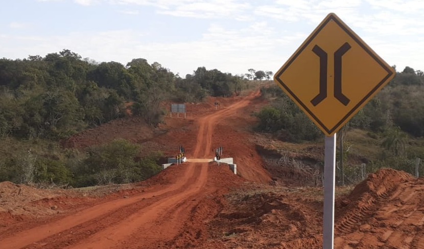 Prefeitura de Amambai constrói mais uma ponte de concreto com recursos próprios