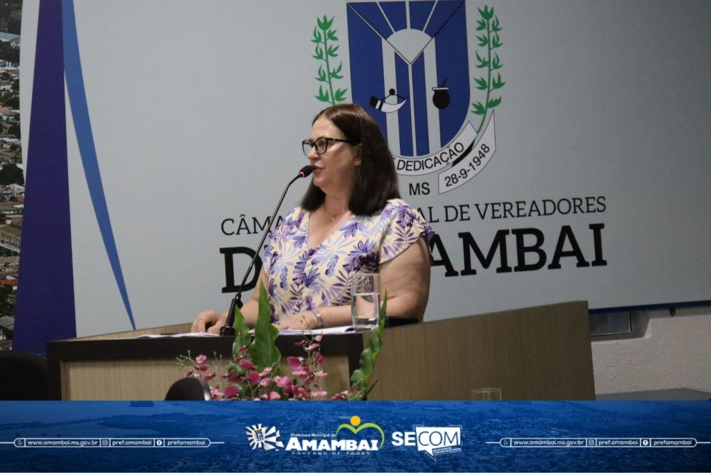 Educadores destaques de Amambai são homenageados na Sessão Solene “Professora Viviane Scalon Fachin”
