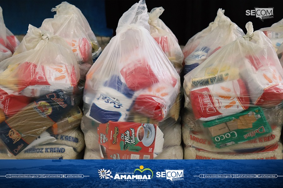 Prefeitura de Amambai entrega kits alimentares a trabalhadores do Renda Cidadã