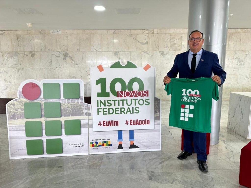 Prefeito Bandeira anuncia direto de Brasília: Amambai é contemplada na expansão do IFMS