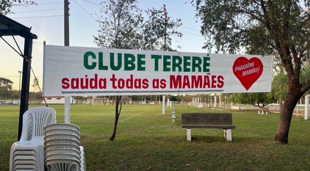 Jantar de Dia das Mães no Clube Tereré é sucesso de público